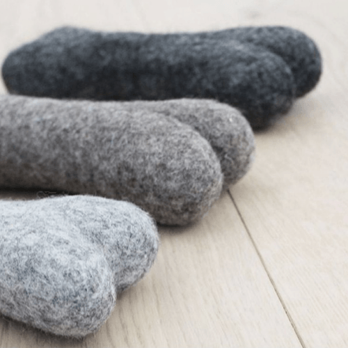 Wooldot legetøj "Felt Dog Bone" - Æstetisk legetøj - Luksuspoter.dk